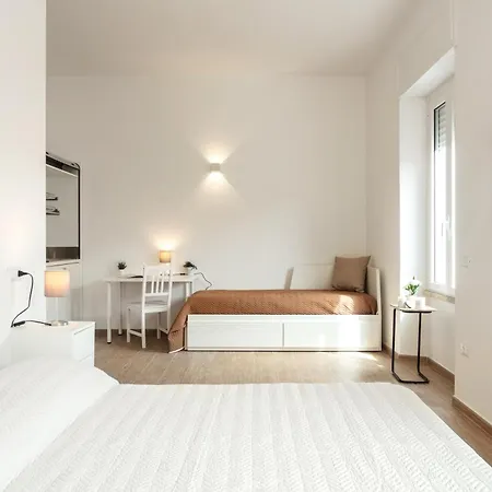 Guest house Lena's 3*