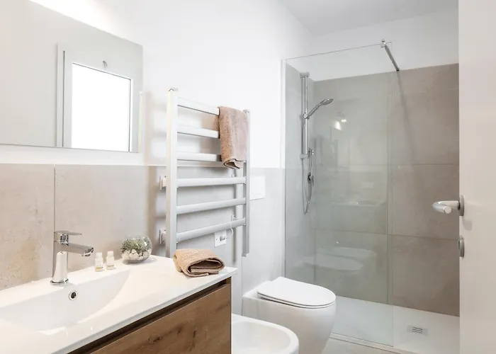 Lena's Affittacamere 3*